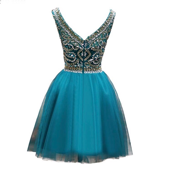 Sequin & Tulle Formal Dress - Picture 2 of 8